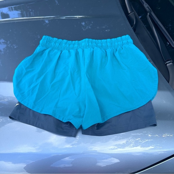 Women's Gymshark teal and Gray Athletic Shorts - Picture 3 of 7